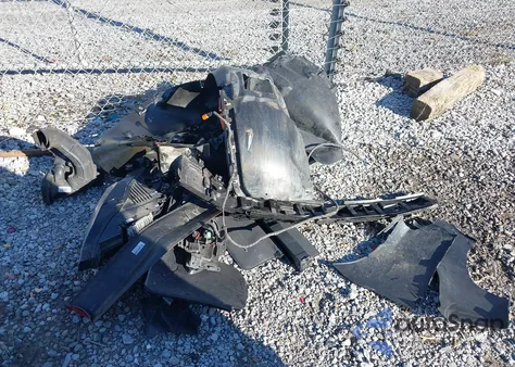 2018 Volvo Xc60 T6 Momentum z USA, uszkodzony, nr VIN LYVA22RKXJB121315